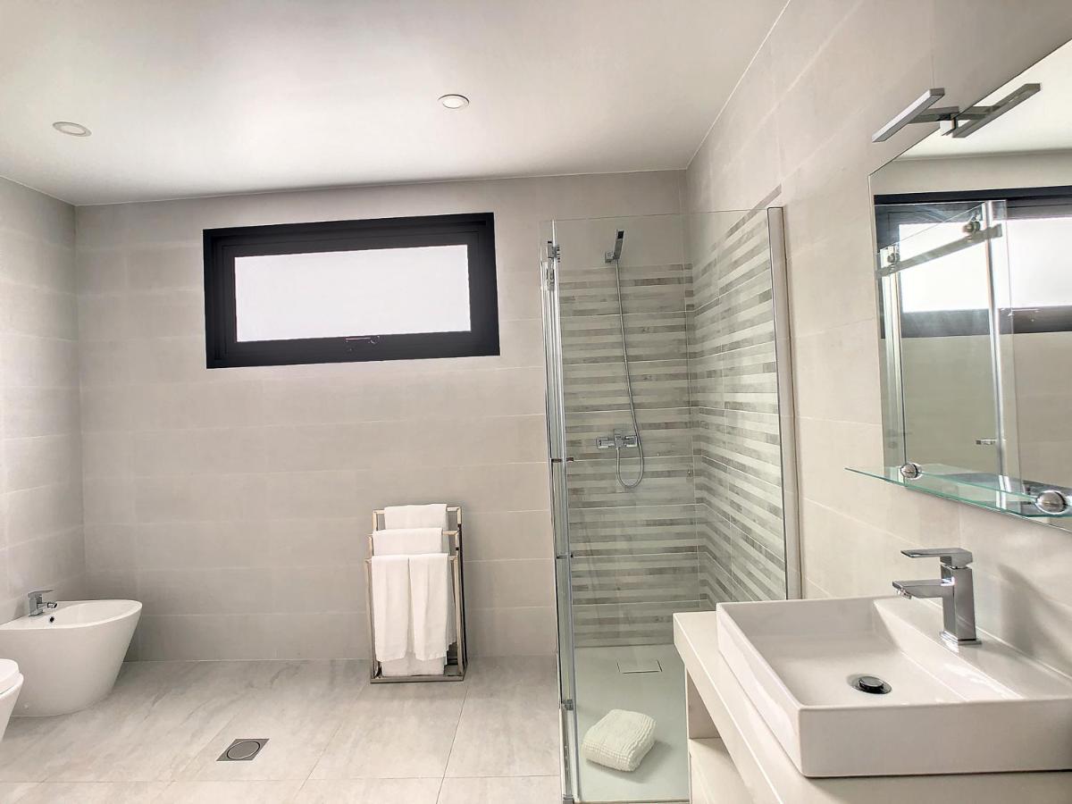 Evoque Villa By Lovelystay Arco da Calheta  Luaran gambar